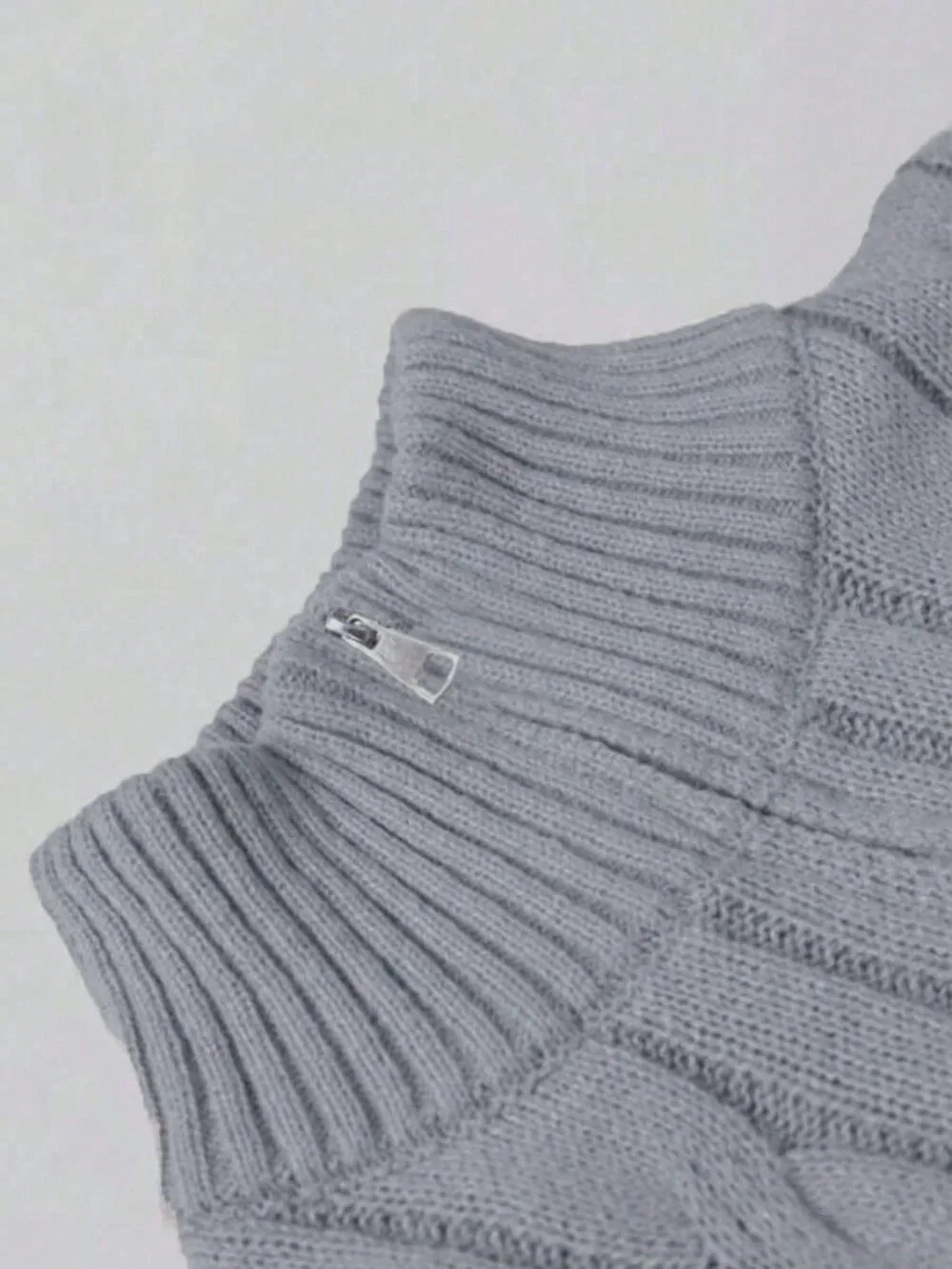 Grey Regular Fit Men's Rib-Knit Half-Zip Knit Polo Sweater